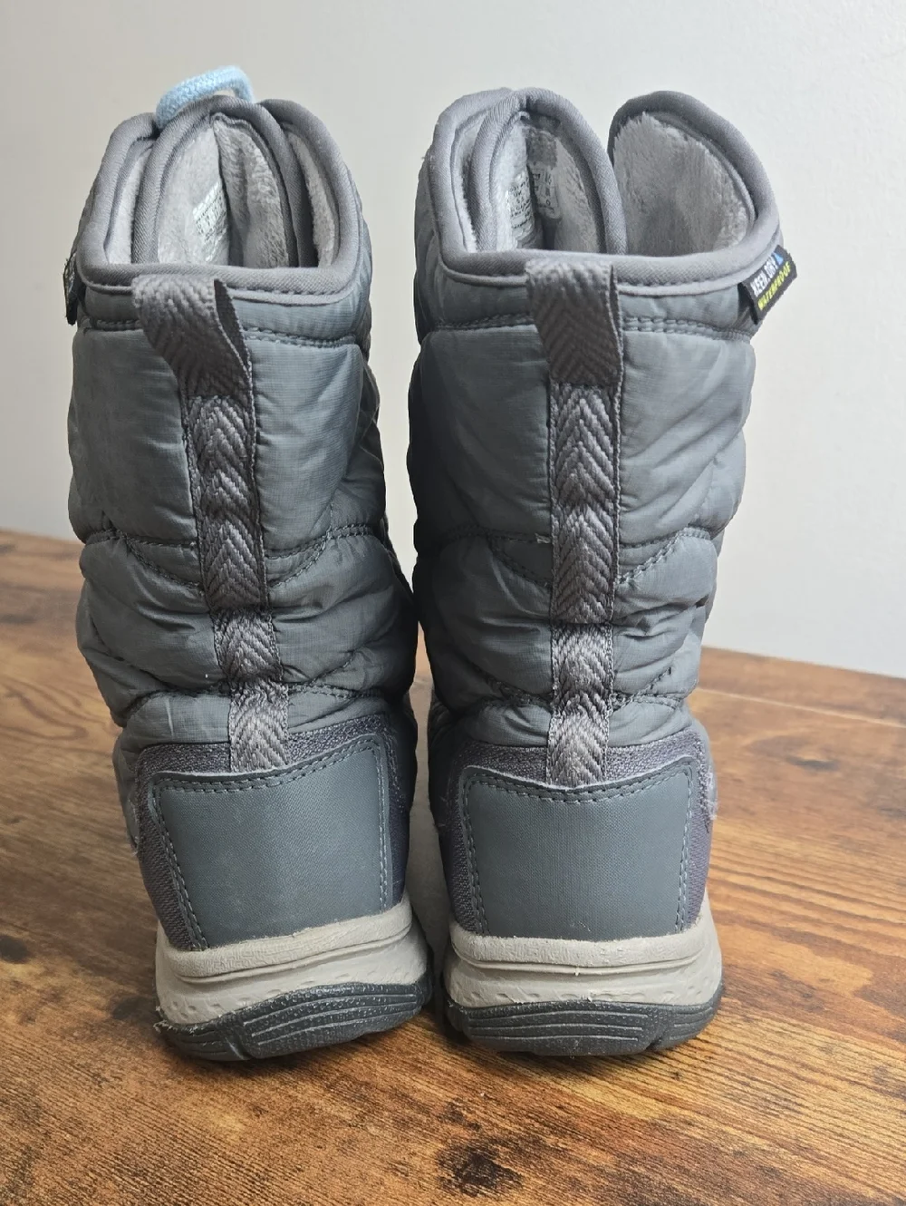 KEEN‎ Terradora II Grey Insulated Quilted Waterproof Winter Boots Women’s Sz 8